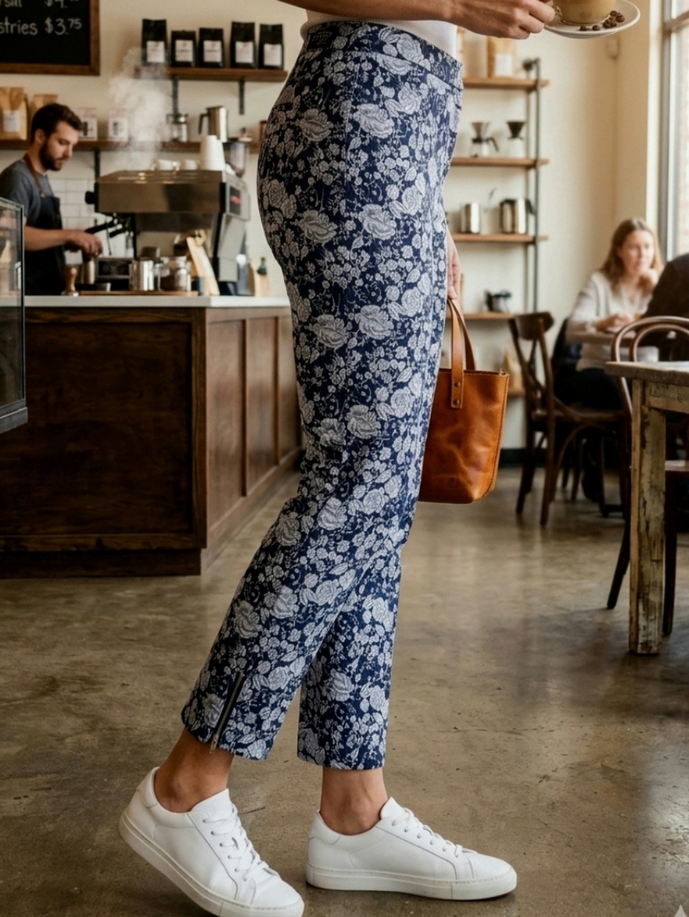 Brocade Stretch Ankle Pant